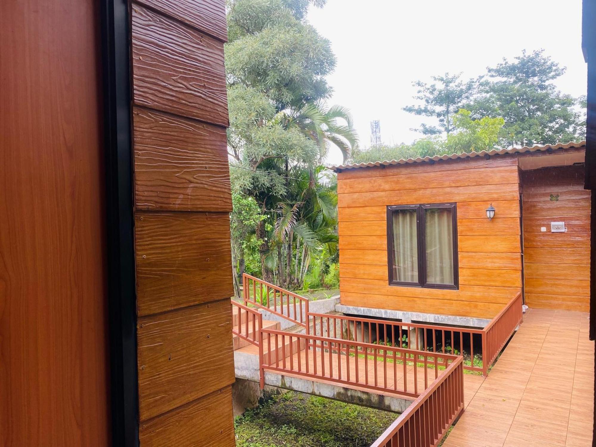 Reddoorz Syariah Near Wisata Durensewu Pandaan Jetak المظهر الخارجي الصورة